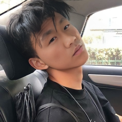 Zhongwei Zhou